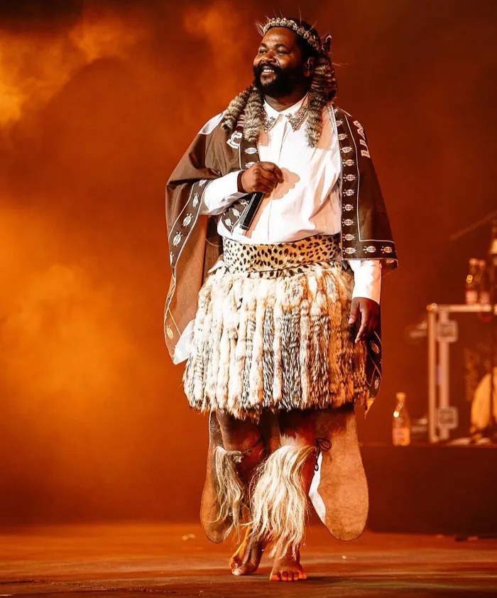 Sjava performing on stage